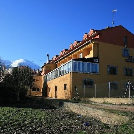 Hotel Gomar Сан-Мартин-де-Монкайо Экстерьер фото